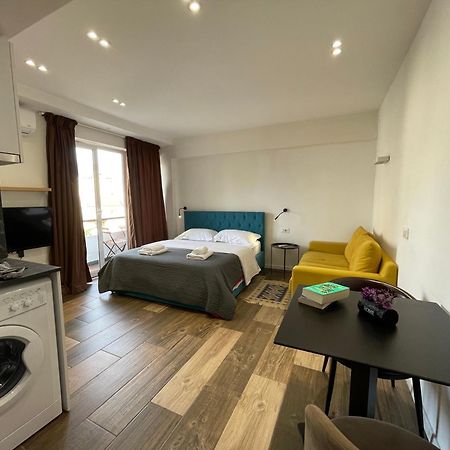 Boutique Central Studio Apartments Tirana Exterior foto