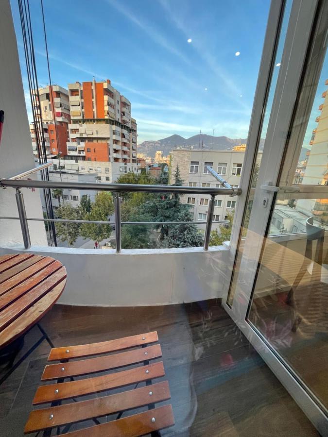 Boutique Central Studio Apartments Tirana Exterior foto