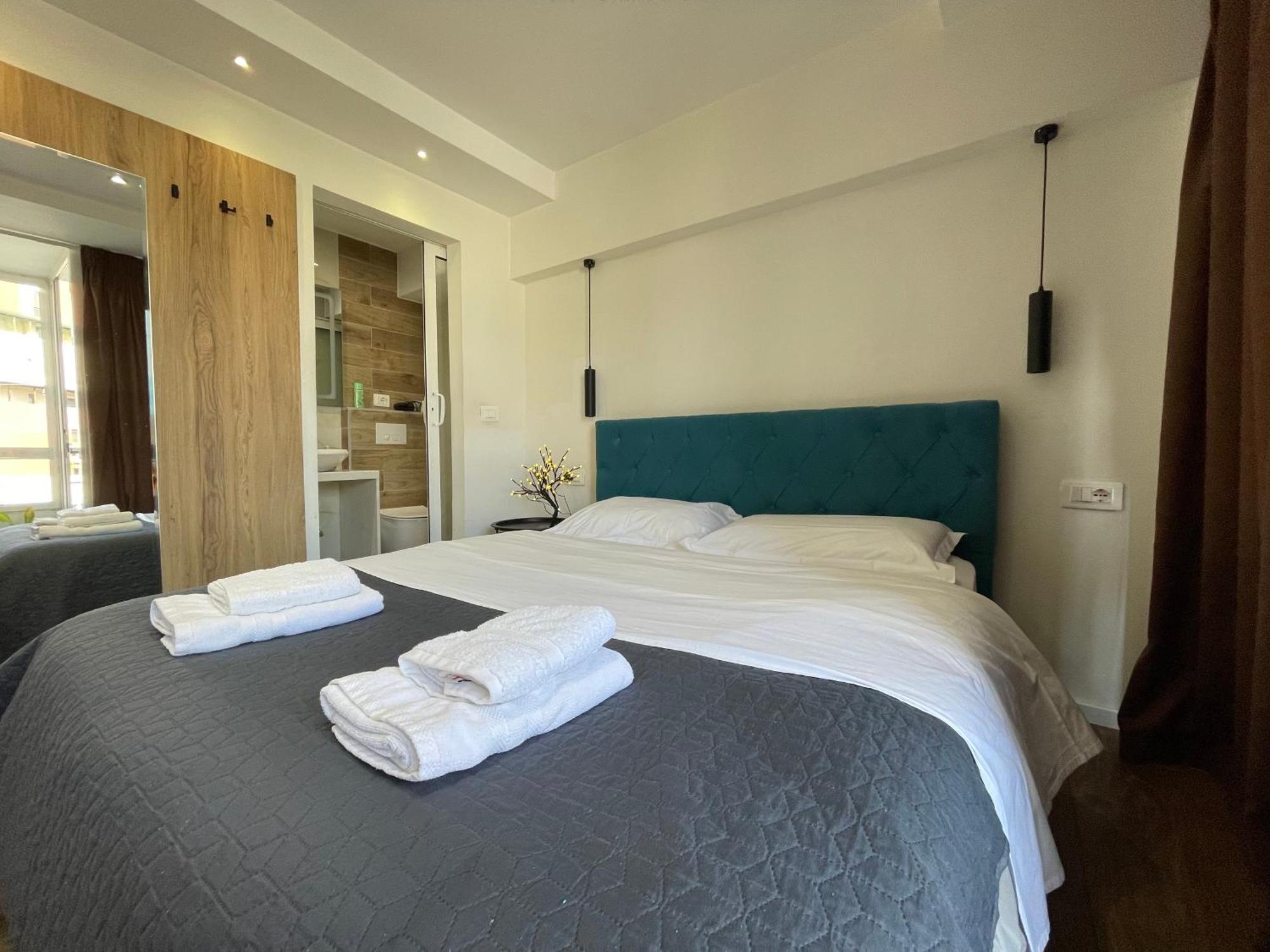 Boutique Central Studio Apartments Tirana Exterior foto