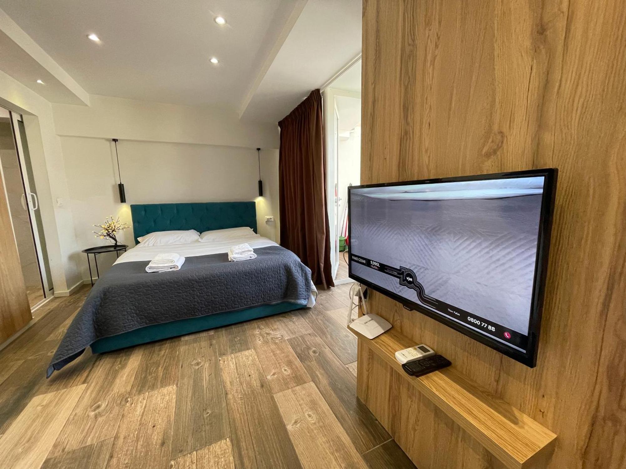 Boutique Central Studio Apartments Tirana Exterior foto